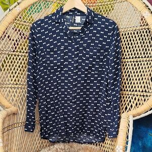 Divided Dark Blue Shirt with White Bow Design